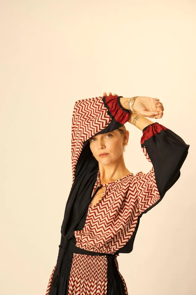 Amelia Top Block Zigzag Noire Women Natalie Martin Tops