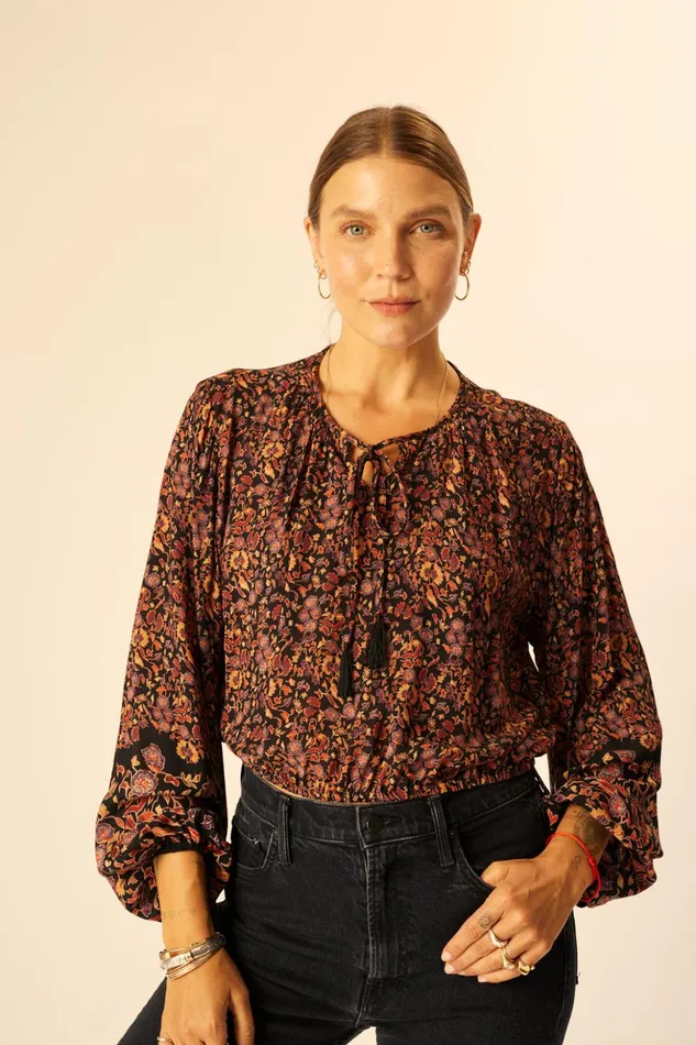 Amelia Top Petite Fleur Noire Women Natalie Martin Tops