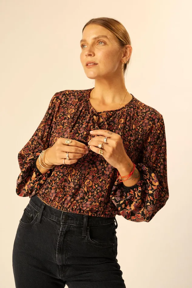 Amelia Top Petite Fleur Noire Women Natalie Martin Tops