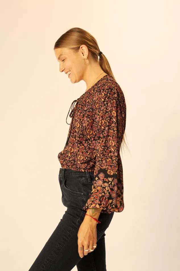 Amelia Top Petite Fleur Noire Women Natalie Martin Tops
