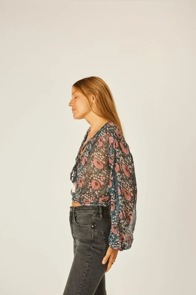 Amelia Top Vintage Flowers Indigo Women Natalie Martin Tops Amelia Top Vintage Flowers Indigo Women Natalie Martin Tops