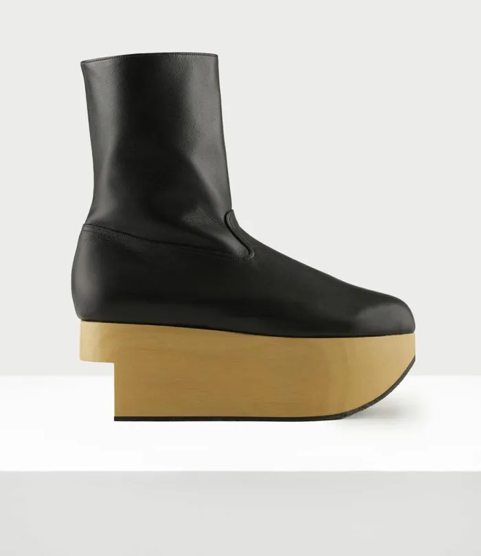 Boots Women Vivienne Westwood Rocking Horse Boot In Black