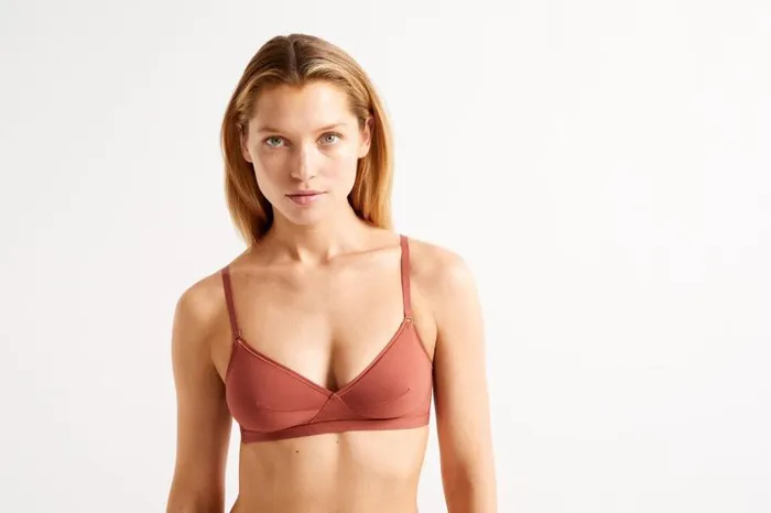 Bras Womens Eres Lydia Soyeuse Triangle Bra Poudre De Soleil