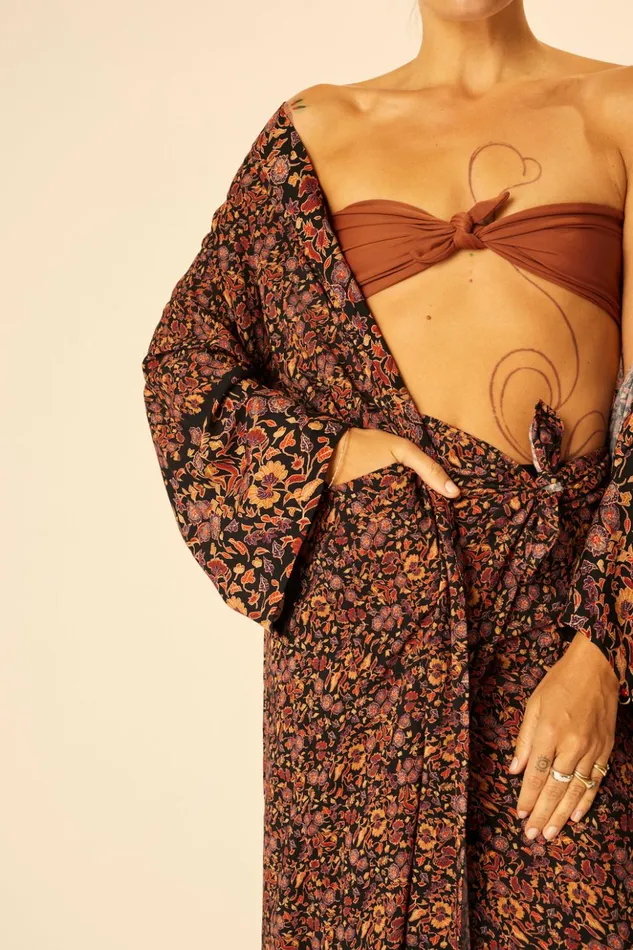 Diane Long Robe Petite Fleur Noire Women Natalie Martin Coverups