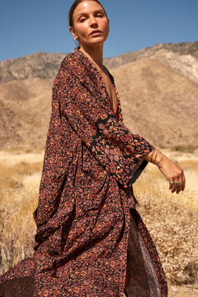 Diane Long Robe Petite Fleur Noire Women Natalie Martin Coverups