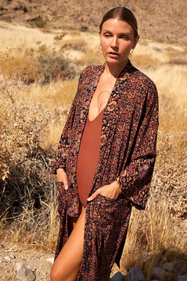 Diane Long Robe Petite Fleur Noire Women Natalie Martin Coverups