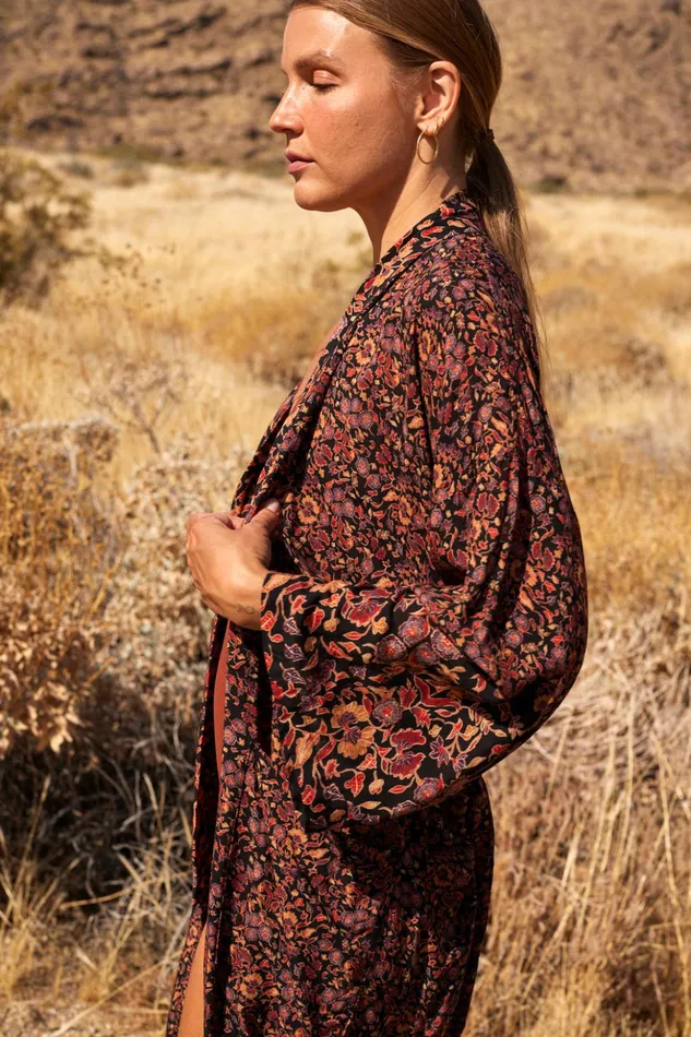 Diane Long Robe Petite Fleur Noire Women Natalie Martin Coverups