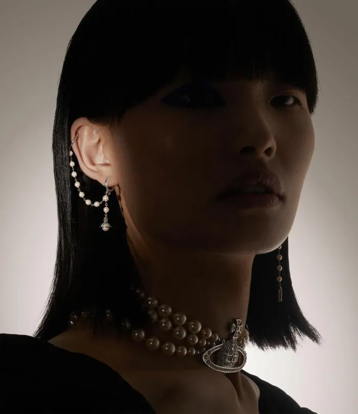 Earrings Women Vivienne Westwood Samara Earrings In PlatinumCreamrosePearl