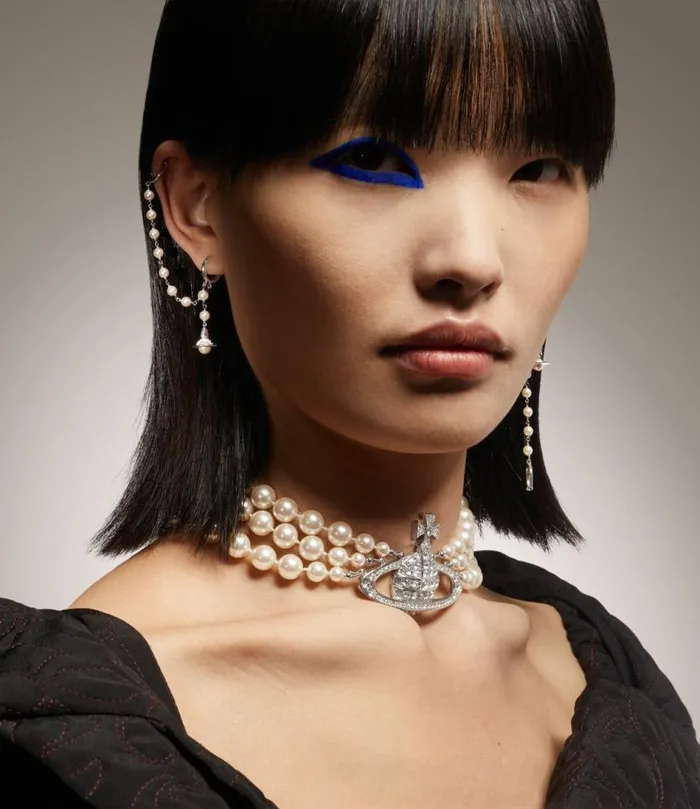 Earrings Women Vivienne Westwood Samara Earrings In PlatinumCreamrosePearl