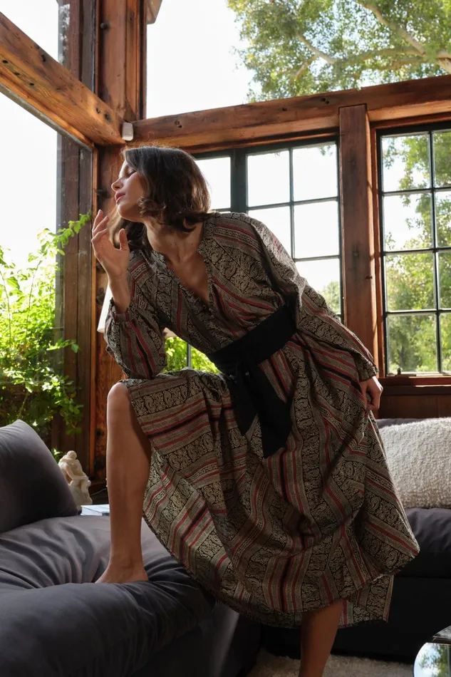 Fiore Maxi Paisley Stripe Black Women Natalie Martin Dresses