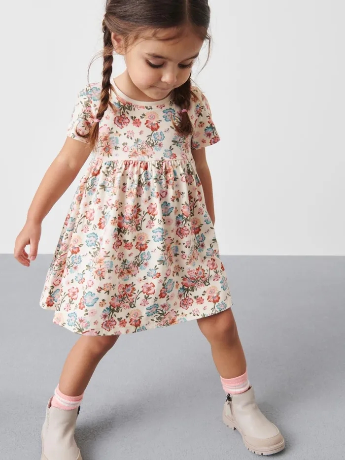 Joules Footwear Girls Next Cream Chelsea Boots