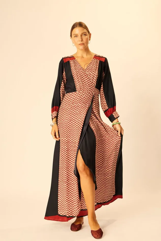Kate Long Sleeve Maxi Block Zigzag Noire Women Natalie Martin Dresses