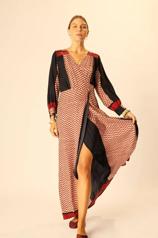 Kate Long Sleeve Maxi Block Zigzag Noire Women Natalie Martin Dresses