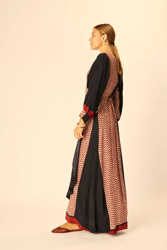 Kate Long Sleeve Maxi Block Zigzag Noire Women Natalie Martin Dresses