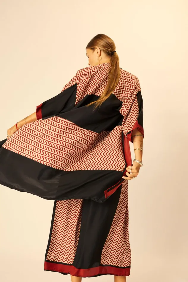 Lennon Kimono Block Zigzag Noire Women Natalie Martin Tops