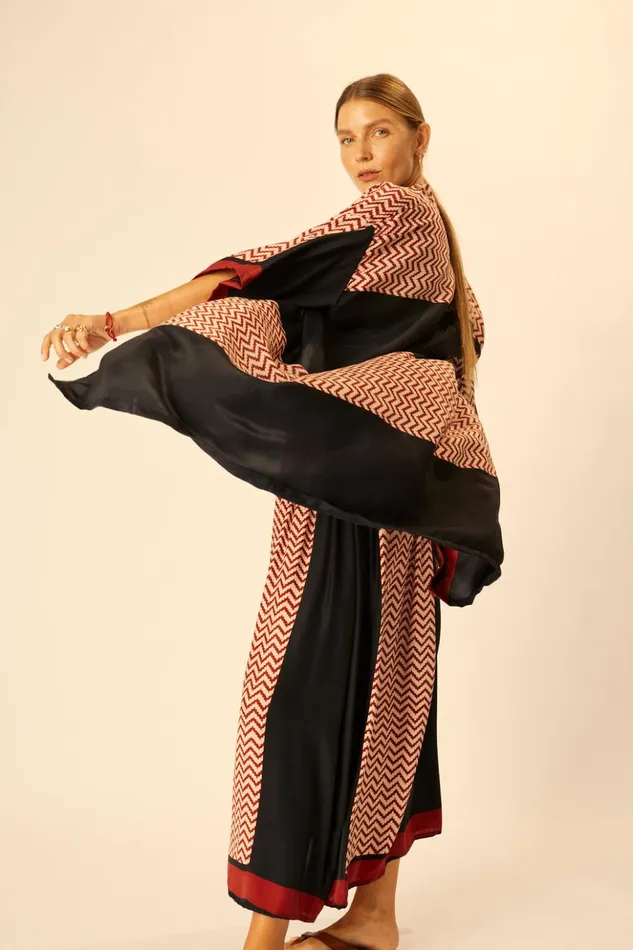 Lennon Kimono Block Zigzag Noire Women Natalie Martin Tops