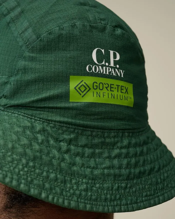Man GORE GType Bucket Hat Duck Green CP Company Hats