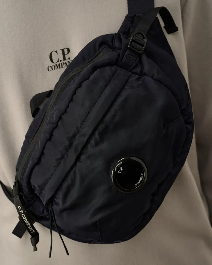 Man Nylon B Crossbody Pack Total Eclipse 8211 Blue CP Company Backpacks and Waistbag