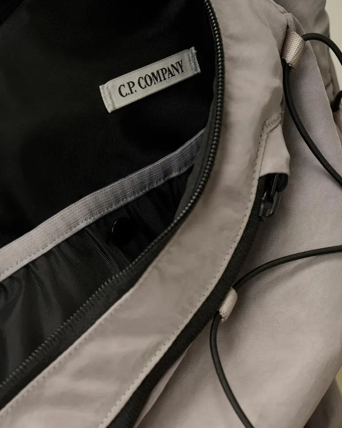 Man Nylon B Crossbody Rucksack Drizzle Grey CP Company Backpacks and Waistbag