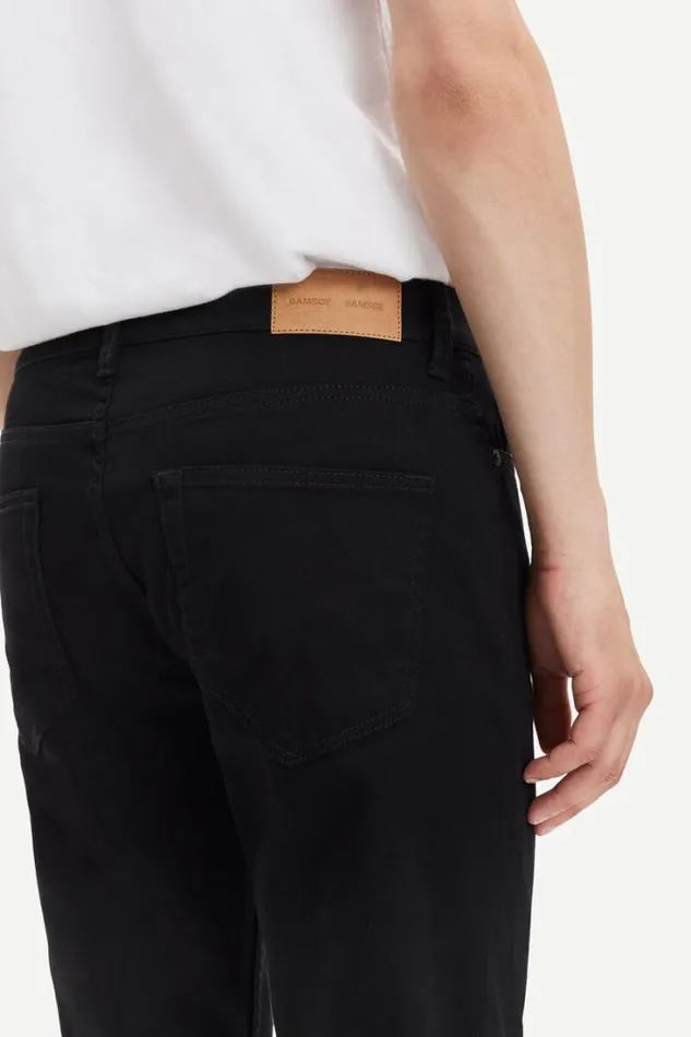 Man Stefan Jean 5890 Black Rinse Samse Samse Jeans