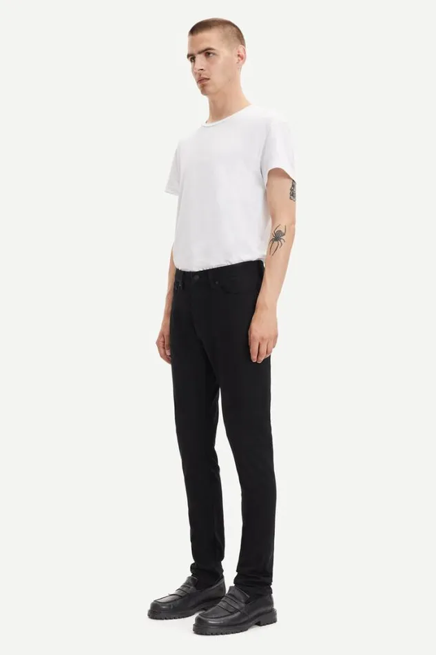 Man Stefan Jean 5890 Black Rinse Samse Samse Jeans