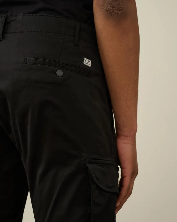 Man Stretch Sateen Ergonomic Lens Cargo Pants Black CP Company Trousers