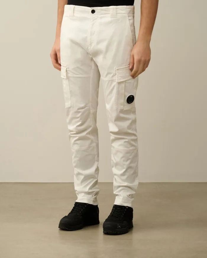 Man Stretch Sateen Ergonomic Lens Cargo Pants Gauze White CP Company Trousers