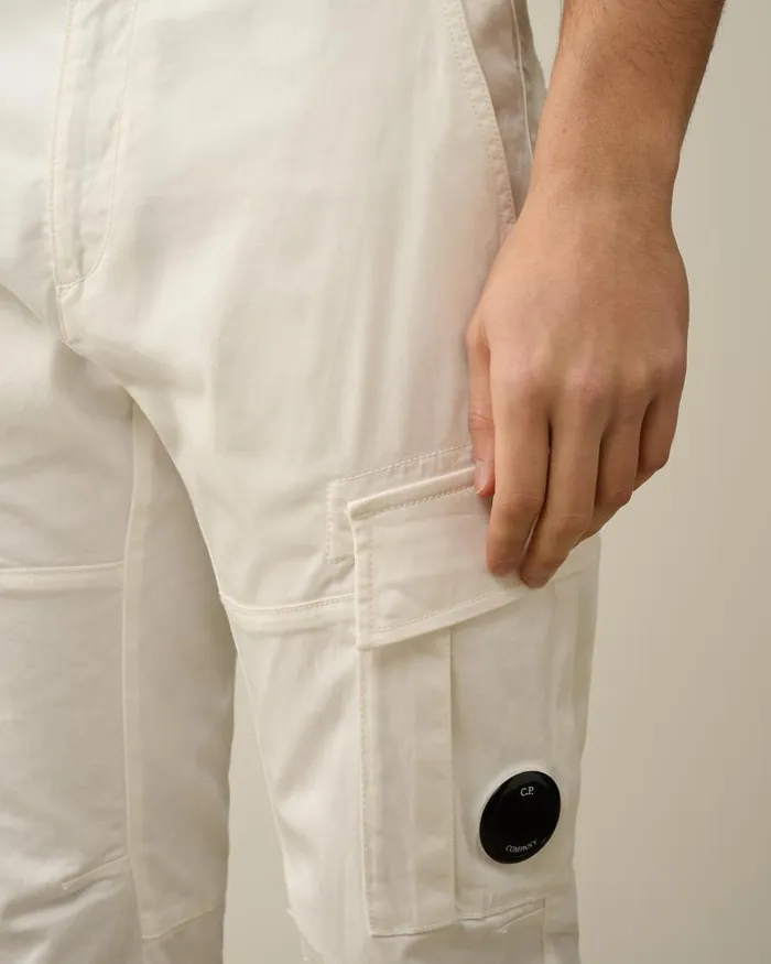 Man Stretch Sateen Ergonomic Lens Cargo Pants Gauze White CP Company Trousers