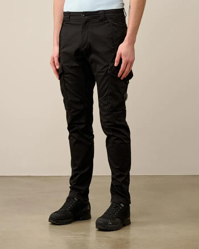 Man Stretch Sateen Ergonomic Lens Utility Pants Black CP Company Trousers