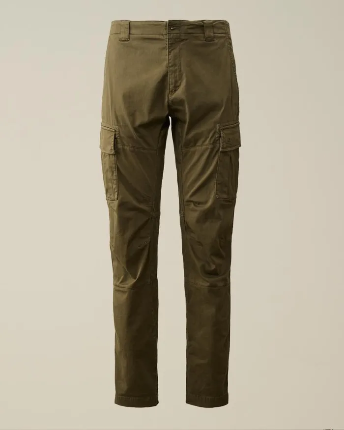 Man Stretch Sateen Ergonomic Logo Cargo Pants Ivy Green CP Company Trousers