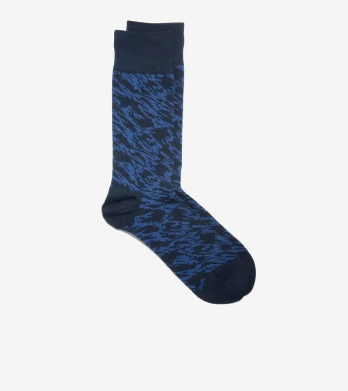 Men Socks Cole Haan Modern Camo Dress Crew Socks Navy Blue Camo