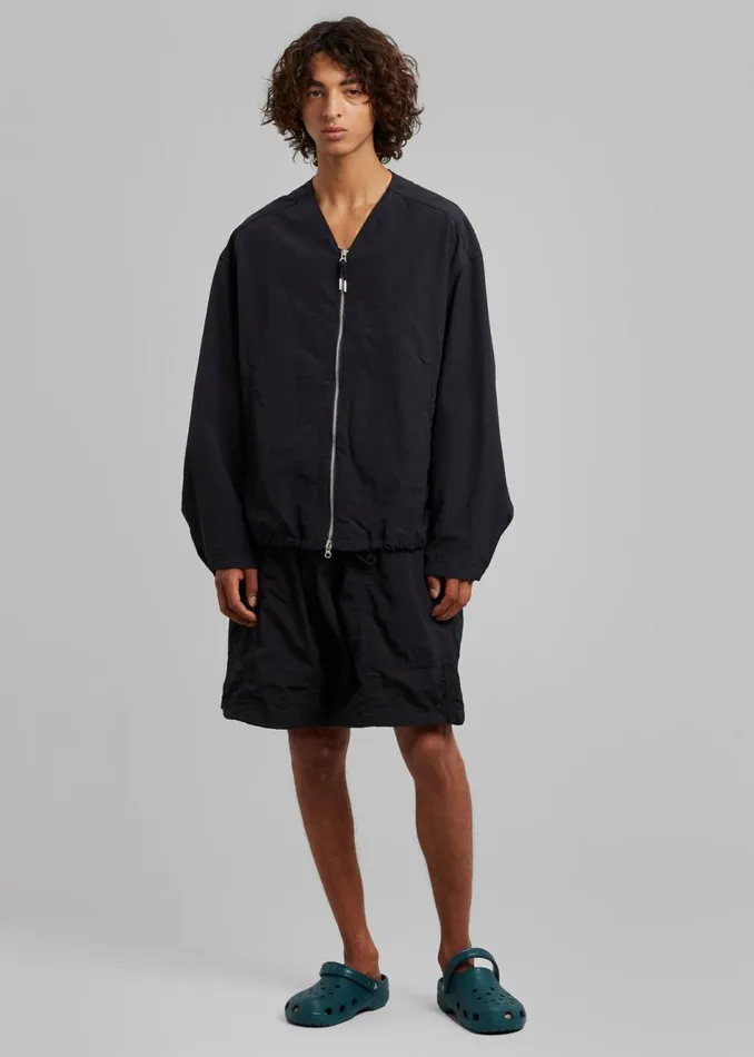 Men The Frankie Shop Bottoms Arel Buckle Shorts Black