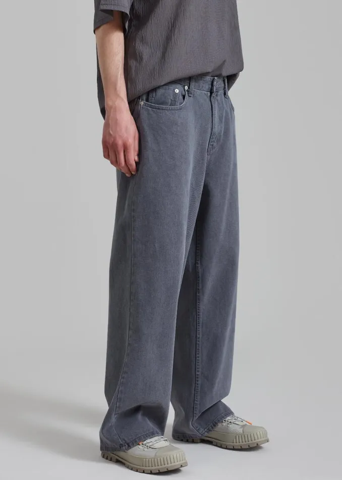 Men The Frankie Shop Bottoms Connor Jeans Grey Wash