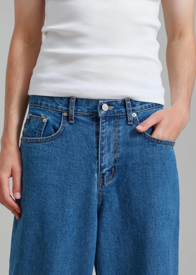 Men The Frankie Shop Bottoms Connor Jeans Medium Wash
