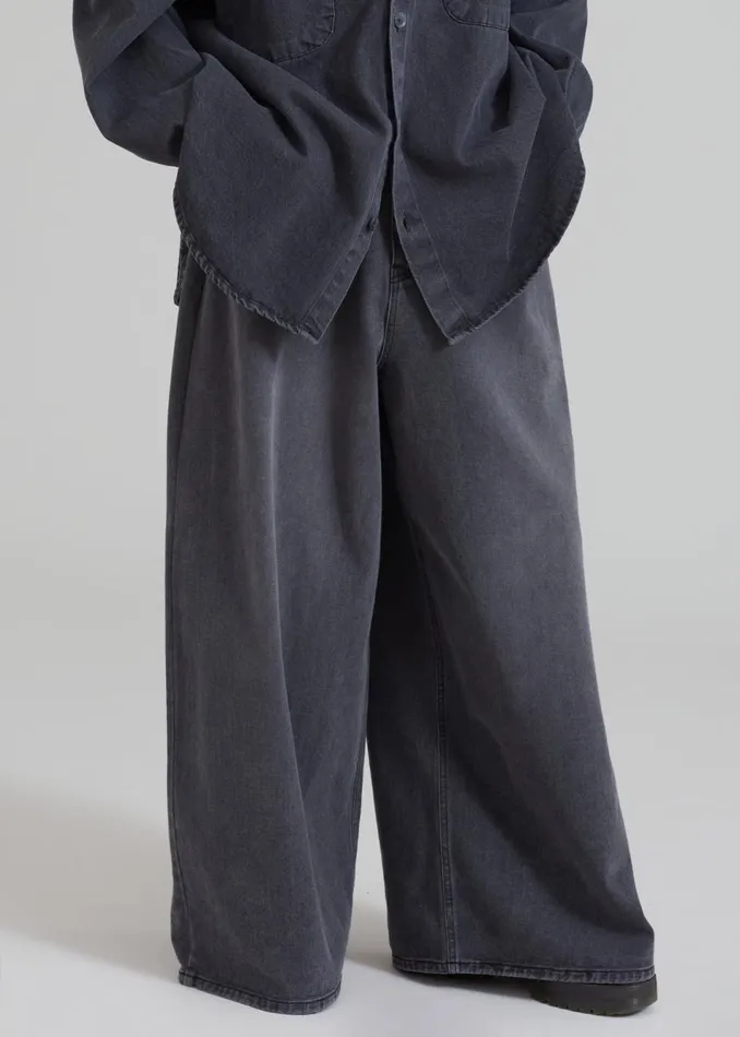 Men The Frankie Shop Bottoms Sasha Men Wide Leg Jeans Dark Grey