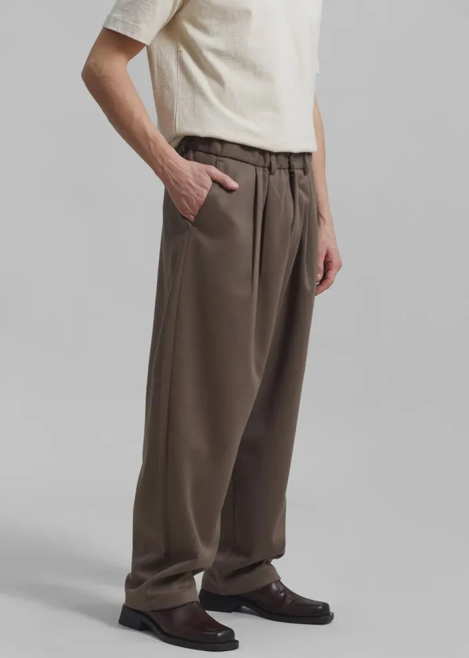 Men The Frankie Shop Bottoms Theo Pants Cocoa