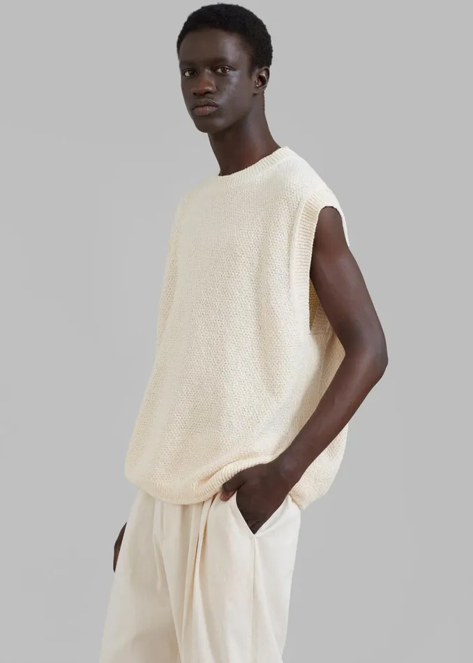 Men The Frankie Shop Knitwear Oslo Knit Vest Cream