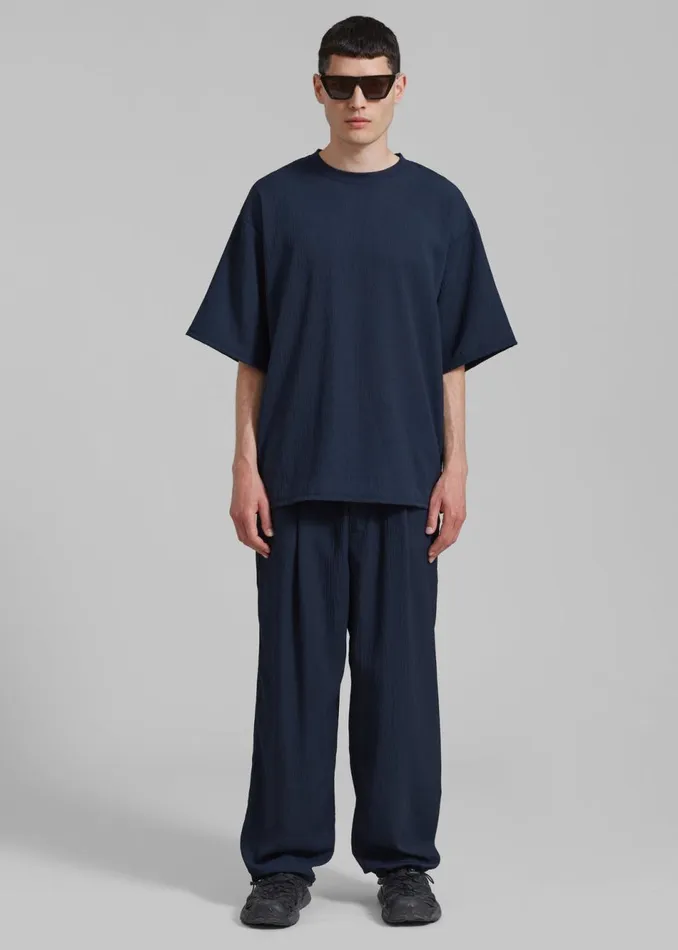 Men The Frankie Shop Tops Eliott Crinkle Tee Navy