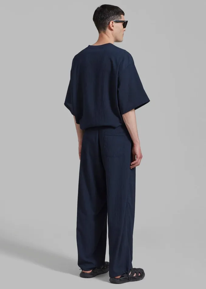 Men The Frankie Shop Tops Eliott Crinkle Tee Navy