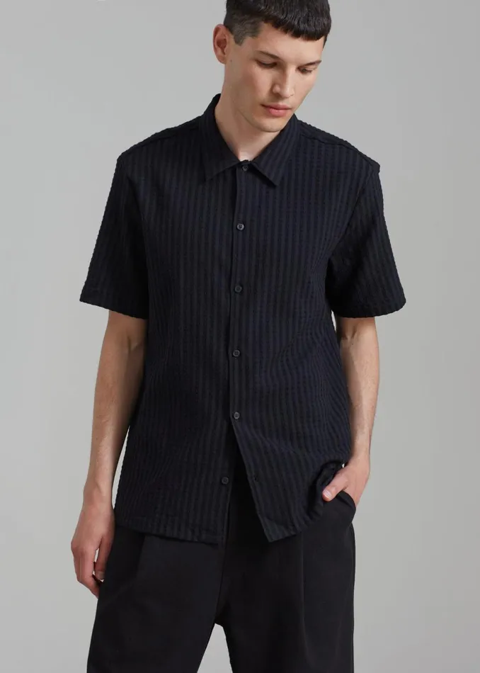 Men The Frankie Shop Tops Samse Samse Avan JX Shirt Black