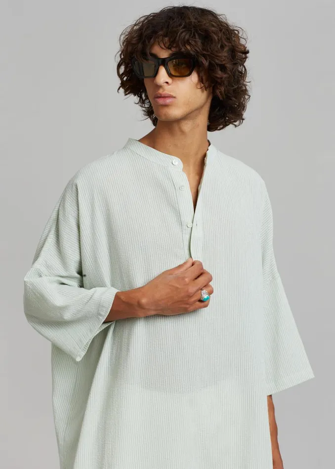 Men The Frankie Shop Tops Teo Oversized Collarless Shirt Light Celadon
