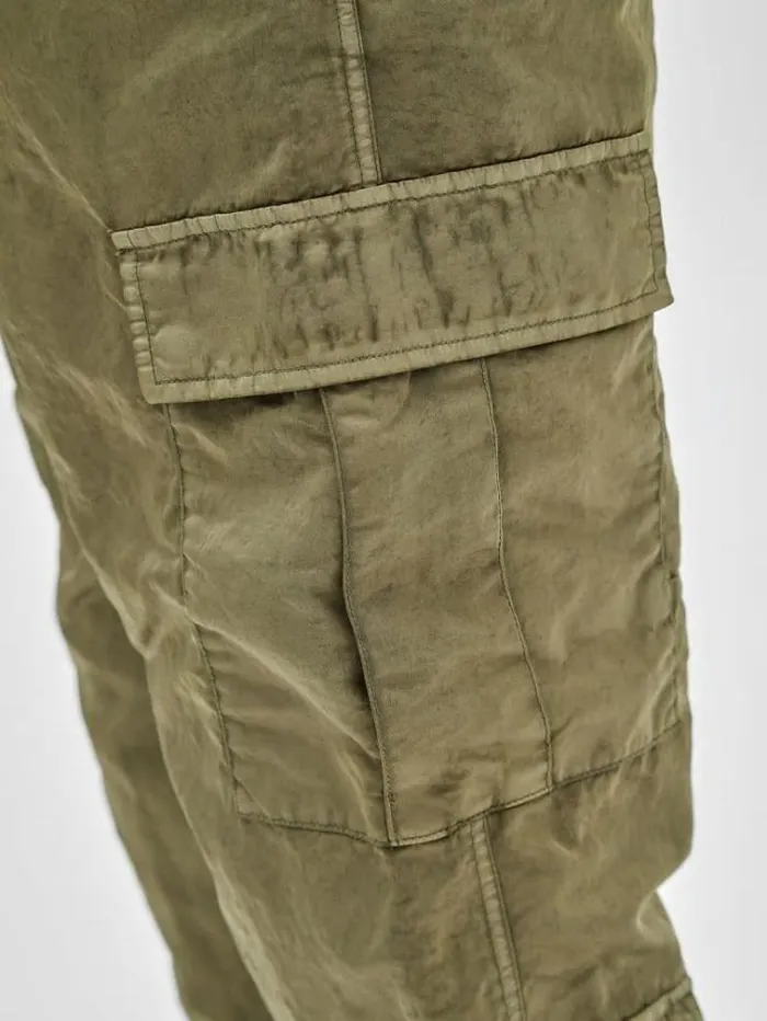 Men Washed Nylon Cargo Pants Green Guess Trousers