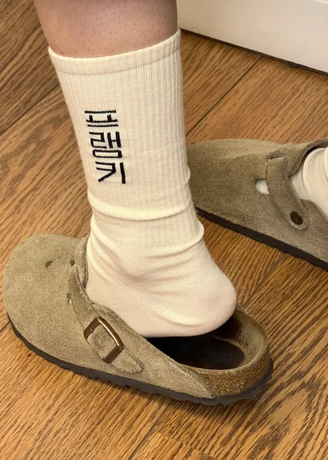MenWomen The Frankie Shop Accessories Frankie In Korean Ribbed Socks Vanilla