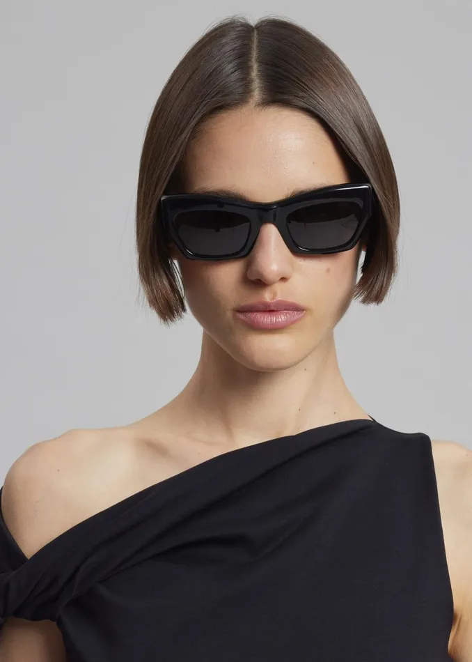 MenWomen The Frankie Shop Accessories Port Tanger Ayreen Sunglasses Black Acetateblack Lens
