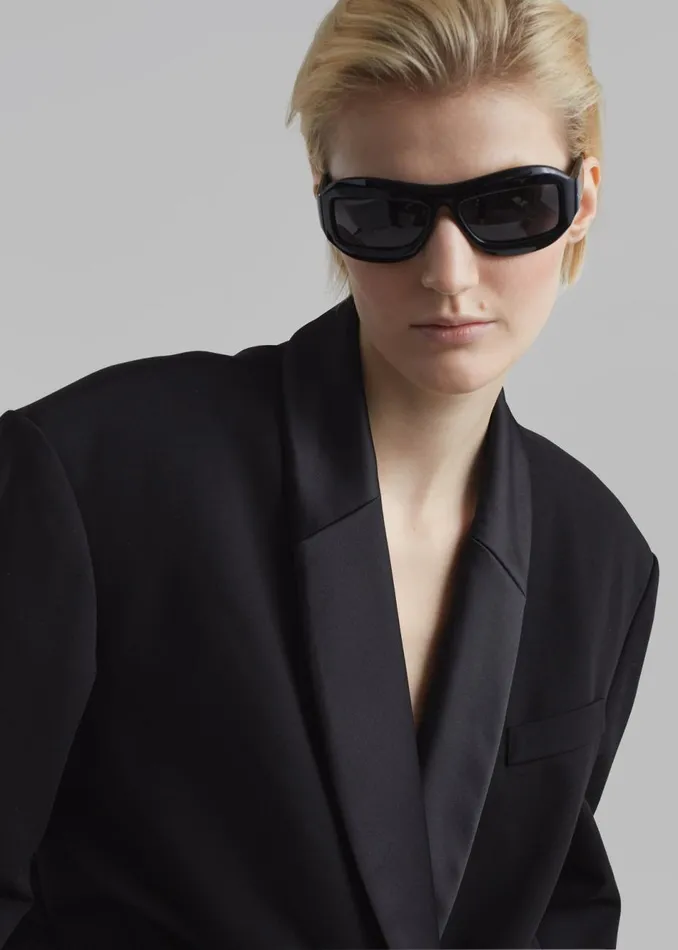 MenWomen The Frankie Shop Accessories Port Tanger Zarin Sunglasses Black Acetateblack Lens