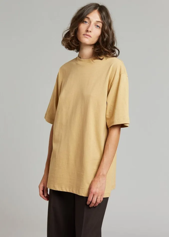 MenWomen The Frankie Shop Tops Evora Tee Sahara