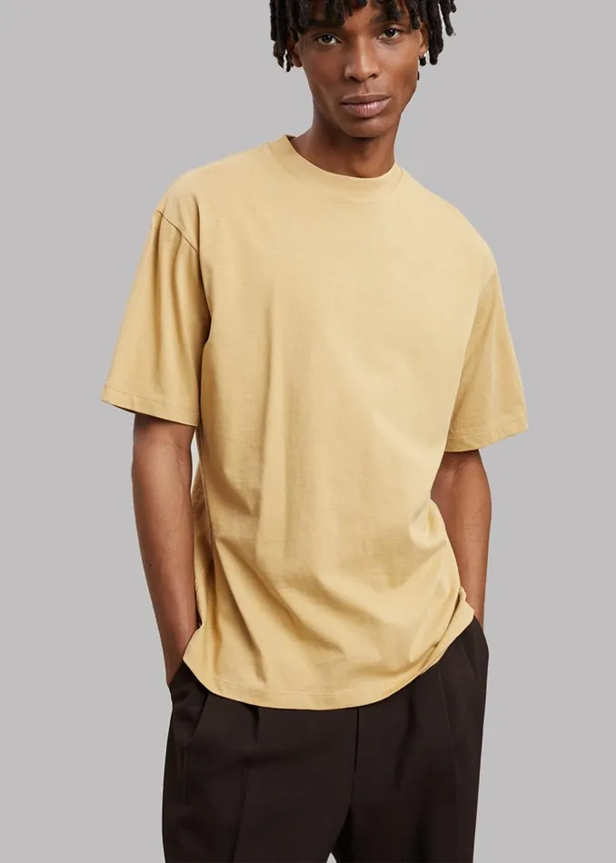 MenWomen The Frankie Shop Tops Evora Tee Sahara