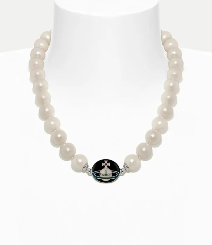 Necklaces Men Vivienne Westwood Man Loelia Large Pearl Necklace In PlatinumBlackOffWhiteGreenRed Necklaces Men Vivienne Westwood Man Loelia Large Pearl Necklace In PlatinumBlackOffWhiteGreenRed