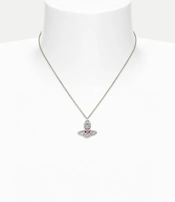 Necklaces Women Vivienne Westwood Willa Bas Relief Pendant Necklace In PlatinumVioletLightAmethystAmethystCrystal