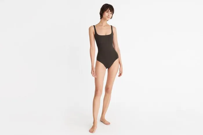 Onepiece Swimsuits Womens Eres Arnaque Tank Onepiece Volcan